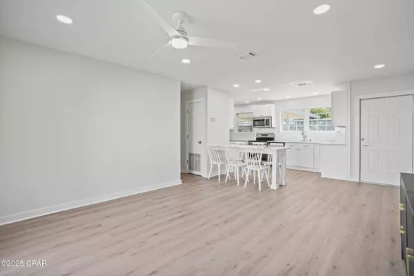 21810 Marlin AVE, Panama City Beach, FL 32413