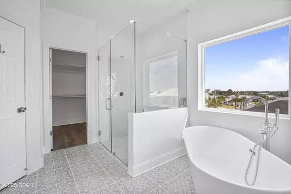 21811 Palm AVE, Panama City Beach, FL 32413