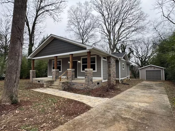 2408 Charlotte AVE, Chattanooga, TN 37415