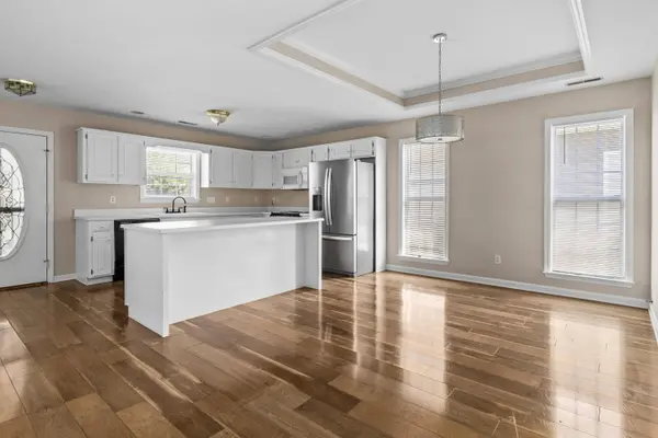 2059 Igou Crossing DR, Chattanooga, TN 37421
