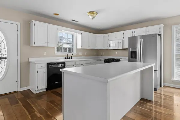 2059 Igou Crossing DR, Chattanooga, TN 37421
