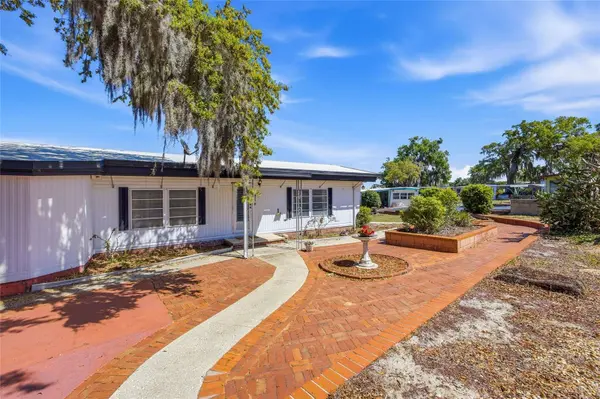 3896 PICCIOLA RD #411, Fruitland Park, FL 34731