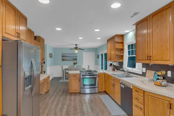 210 Central Ave, Egg Harbor Township, NJ 08234