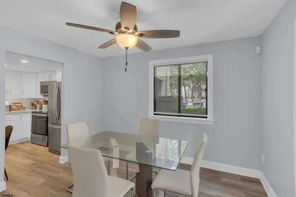 2501 Oleander Ct Ct, Mays Landing, NJ 08330