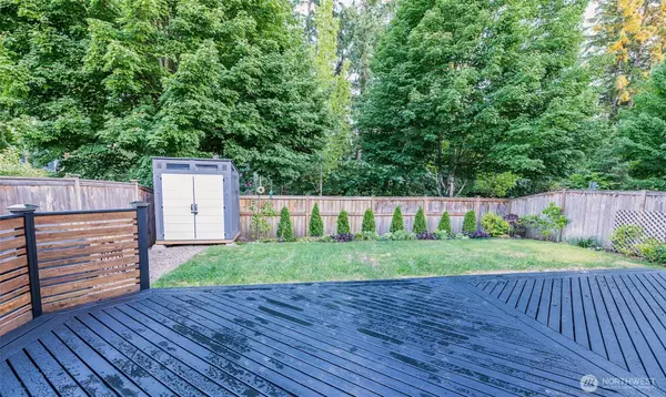 23423 SE 243rd PL, Maple Valley, WA 98038