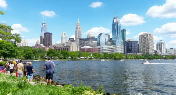 Lakefront downtown gamma pic