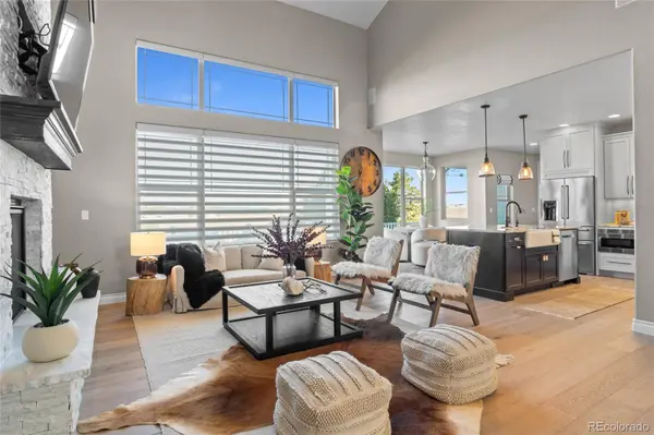 980 Promontory CIR, Elizabeth, CO 80107