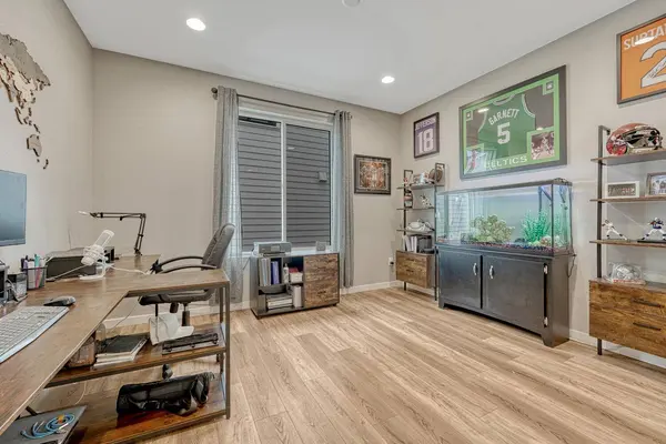 9147 Star Streak Cir, Littleton, CO 80125-1890