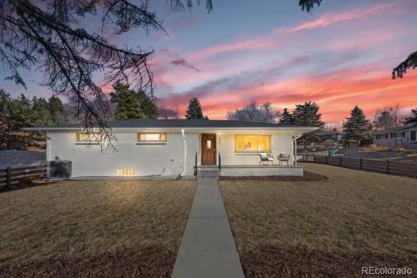 462 Anderson ST, Castle Rock, CO 80104