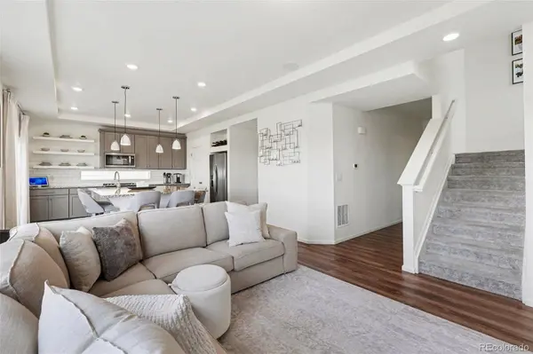 1049 Larkspur DR, Erie, CO 80516