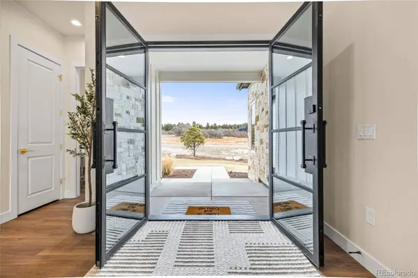 1675 Arrowpoint CT, Franktown, CO 80116