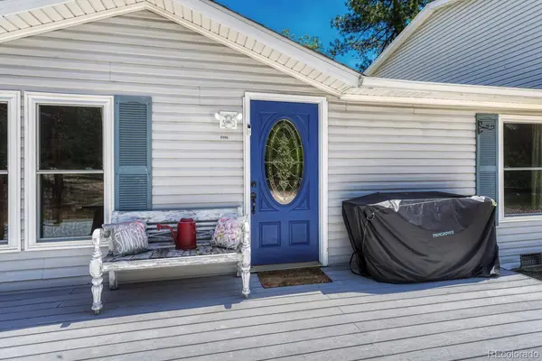 9306 S Curtis RD, Larkspur, CO 80118