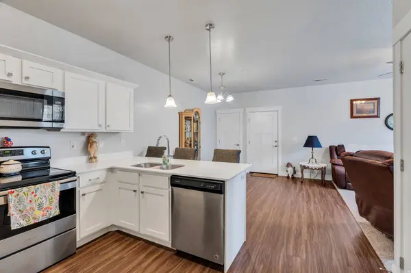 1816 W EAGLEWOOD DR #101, Saratoga Springs, UT 84045