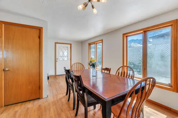 348 N LAKEVIEW AVE. E, Tooele, UT 84074