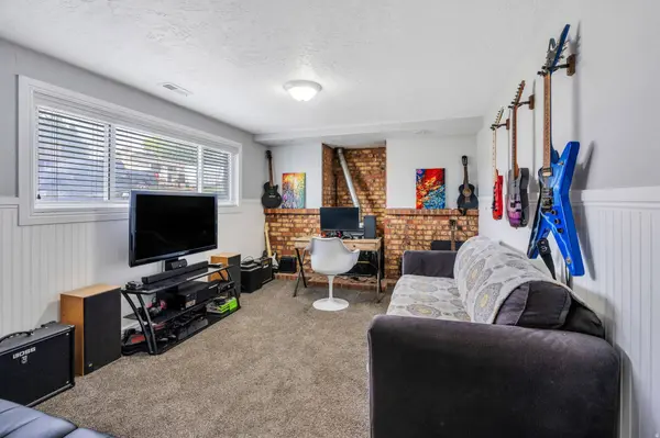 669 S 1600 E, Pleasant Grove, UT 84062