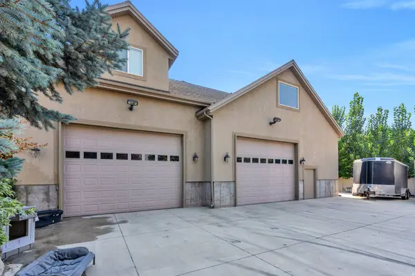 127 W WINDSONG N, Pleasant Grove, UT 84062