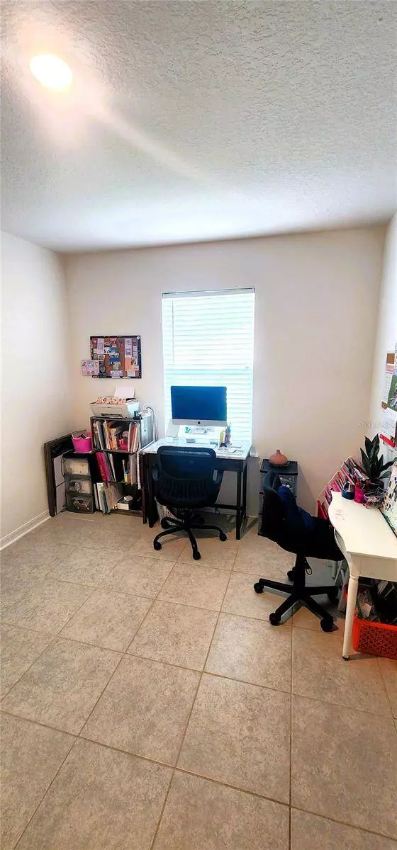 8 ROCKING LN, Palm Coast, FL 32164