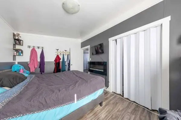 5308 57 street #161, Lloydminster, AB T9V2A3