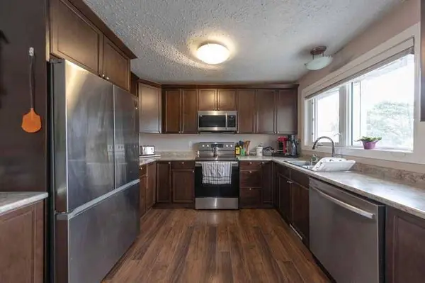 5103 27th street, Lloydminster, AB T9V2L1