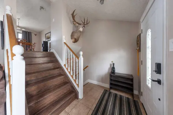 5103 27th street, Lloydminster, AB T9V2L1