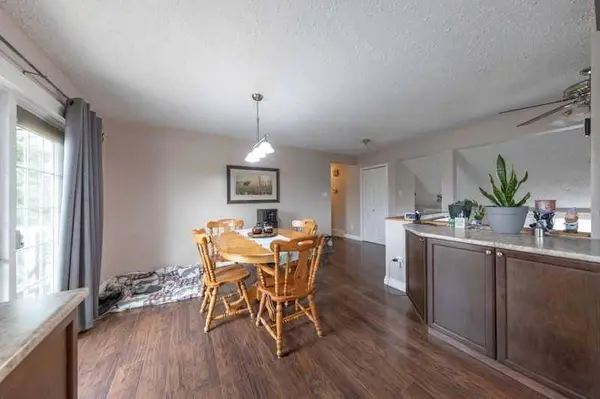 5103 27thy street, Lloydminster, AB T9V2L1