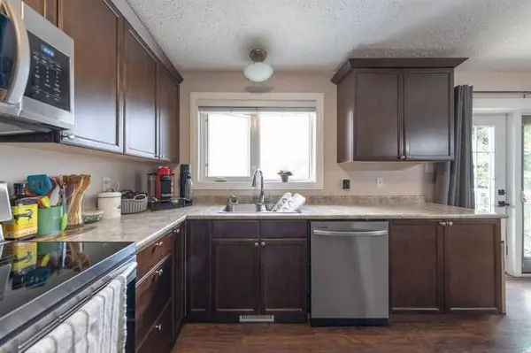 5103 27thy street, Lloydminster, AB T9V2L1