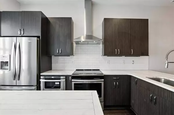 615 Broadview PL NE, Atlanta, GA 30324