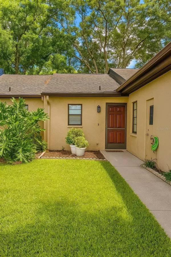 7201 DAIQUIRI LN, Tampa, FL 33634