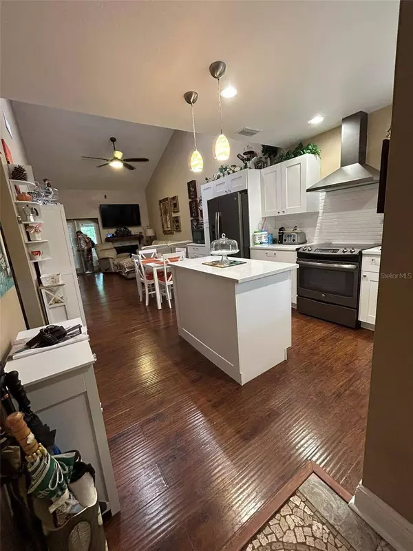 6206 PINA COLADA CT, Tampa, FL 33634