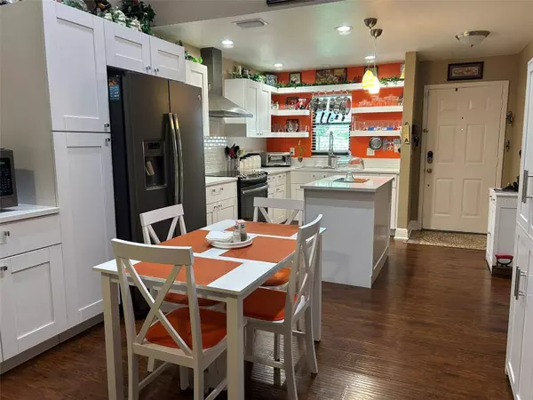 6206 PINA COLADA CT, Tampa, FL 33634