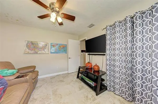 21225 BASSETT AVE, Port Charlotte, FL 33952