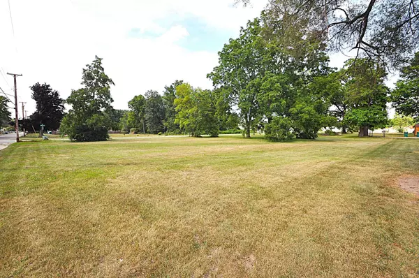 SE Vl Cor Lynn Street, Mishawaka, IN 46545