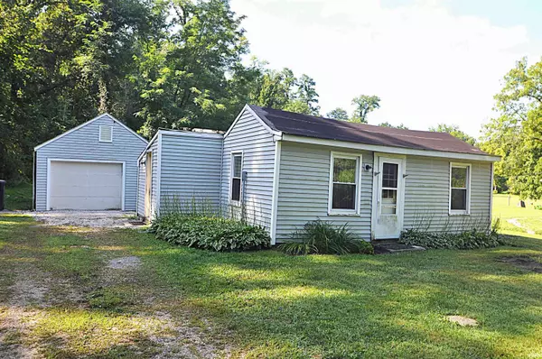 14626 Ireland Road, Mishawaka, IN 46544-9134