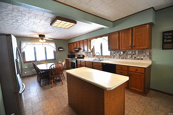4420 N 700, Hamlet, IN 46532-9548