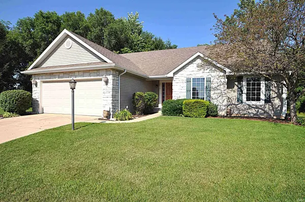 5014 Stern Line Court, South Bend, IN 46628