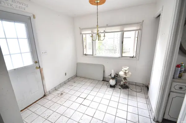 1240 Altgeld Street, South Bend, IN 46614-1458