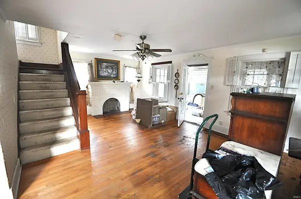 1240 Altgeld Street, South Bend, IN 46614-1458