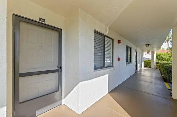 3138 Via Poinciana #116, Lake Worth, FL 33467