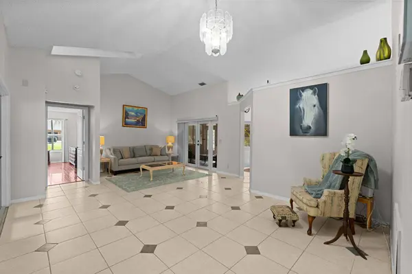 16824 79th CT N, Loxahatchee, FL 33470
