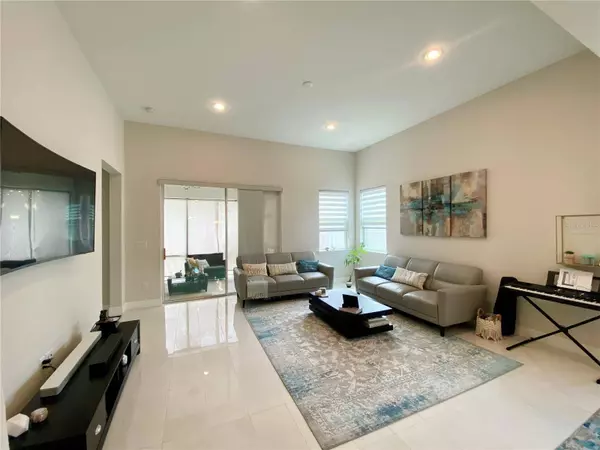 3010 STONEGATE DR, Ocoee, FL 34761