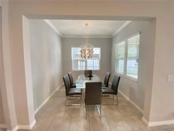 1015 GRAND HILLTOP DR, Apopka, FL 32703