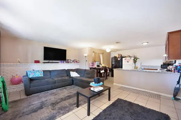 2856 Norcade CIR, Sacramento, CA 95826