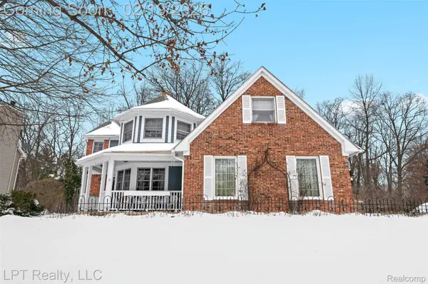 10788 Eagle Cove DR, South Lyon, MI 48178