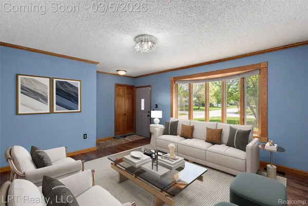 133 Greenwood ST, Garden City, MI 48135