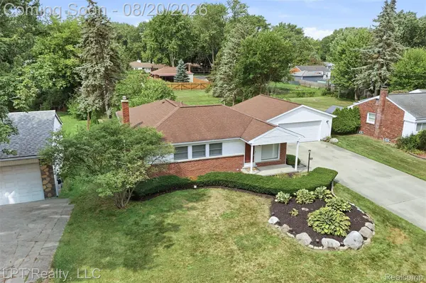 37155 Jordan ST, Clinton Charter Township, MI 48036