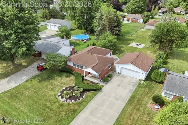37155 Jordan ST, Clinton Charter Township, MI 48036