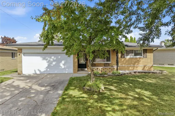 27756 Newport DR, Warren, MI 48088