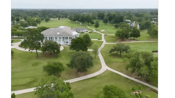 feature image of Top 10 Safest Areas of Baton Rouge to Live In