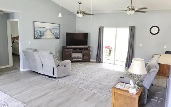 6341 Opa Locka Ln, North Port, FL 34291-5947