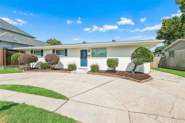 1313 CHICKASAW AVE